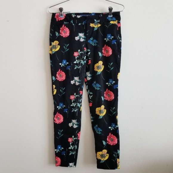 2/$40 // Floral Pixie Mid-Rise Trouser - Picture 2 of 5